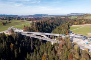 Baustelle der Echelsbacher Brücke bei Rottenbuch