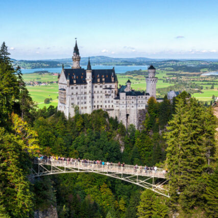 Schloß Neuschwanstein mit Marienbrücke