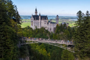 Schloß Neuschwanstein mit Marienbrücke