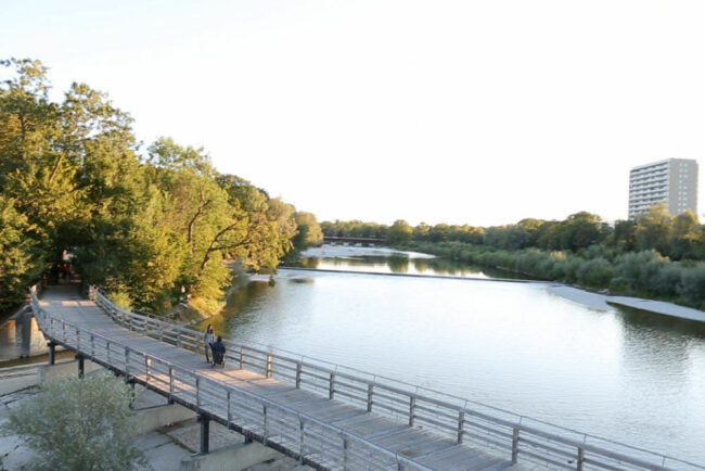 Brücke am Flaucher in München