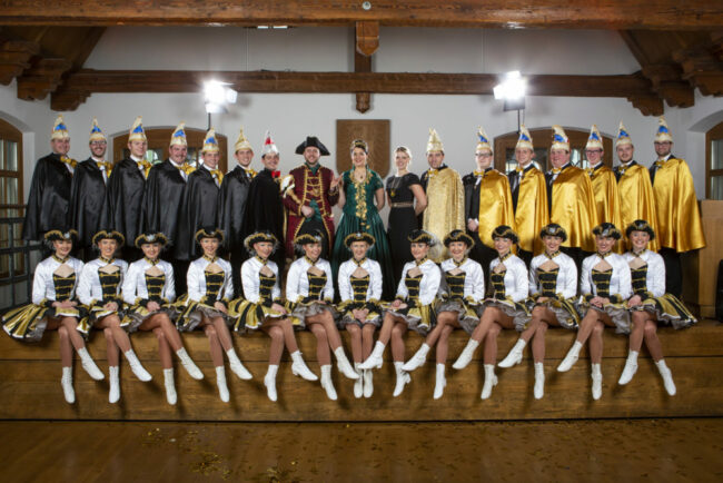 Gruppenfoto der Schongauer Fasching Gesellschaft