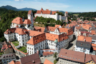 Hohes Schloß in Füssen mit Drohne fotografiert