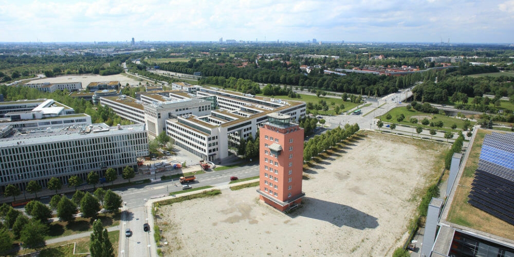 Luftaufnahme vom Tower München Riem