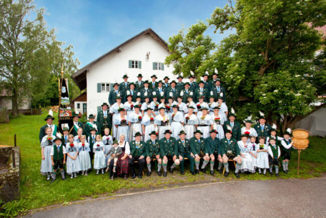 Gruppenfoto Trachtenverein Seestall