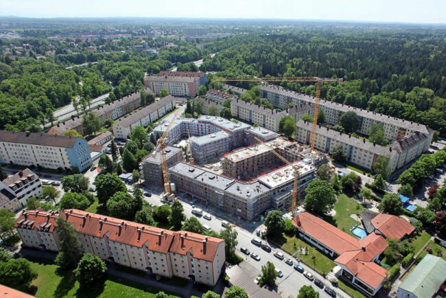 Luftaufnahmen von Hochbau in München