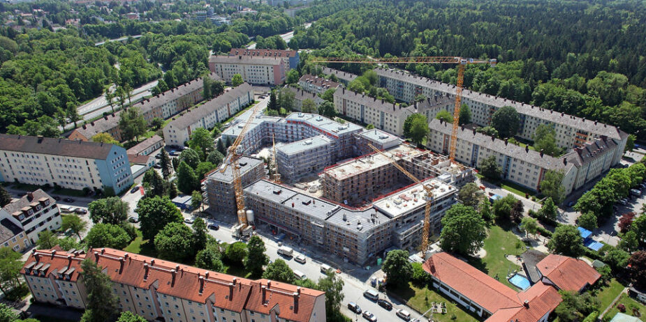 Luftaufnahmen von Hochbau in München