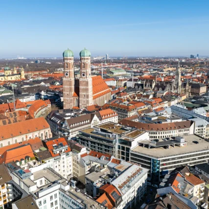 Luftaufnahme Alter Peter und Rathaus München